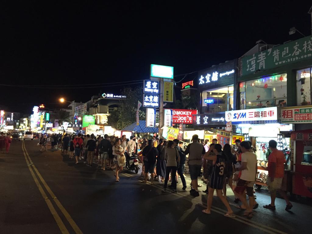 Kenting Space Capsule Bagian luar foto
